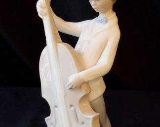 "Woodside Plantation: Anderson Mill" in Aiken, SC. Closing Wed 3/20 at 8p. Pickup is Fri 3/22 12-6p. Shipping is available on most items. Please click here to view more photos, descriptions, and current bids:&nbsp;https://ctbids.com/estate-sale/26815