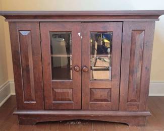 "Woodside Plantation: Anderson Mill" in Aiken, SC. Closing Wed 3/20 at 8p. Pickup is Fri 3/22 12-6p. Shipping is available on most items. Please click here to view more photos, descriptions, and current bids:&nbsp;https://ctbids.com/estate-sale/26815