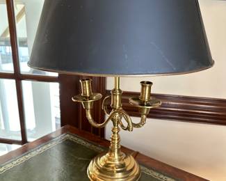 Adjustable metal shade on brass lamp base with double bulb, great desk lamp