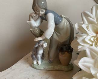 Lladro girl and puppy
