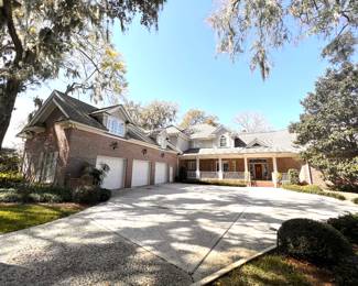 Beautiful Riverfront Estate in San Marco 