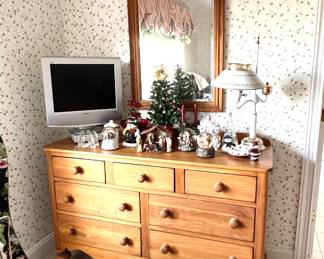 Lexington Pine Dresser with Mirror - Sold 