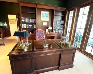 Desk by Hekman - Desk Lamp Sold 