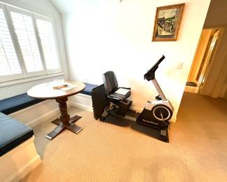 Nordictrack - Round Pedestal Table Sold 