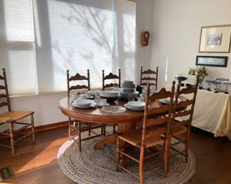 Oak Table w/Leaf, 6 Chairs