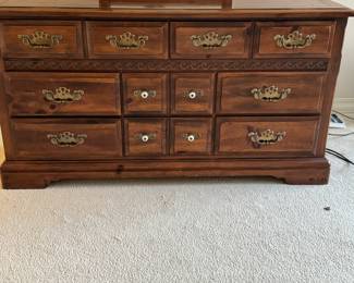 Solid Wood, Dovetail, Queen Bedroom Set - Dresser, Mirror, Nightstand, Headboard, Rails, Beauty Rest Mattress & Boxspring 