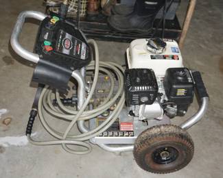 Simpson 3400 psi pressure washer works well 