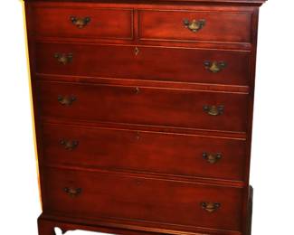Craftiue solid mahogany chest of drawers