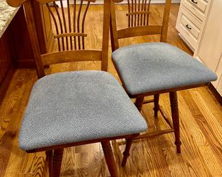 Set of 4 Counter Height Country French Bar Stools by Bermex from Barstools Etc in Lisle.  Finish: Heirloom Pecan with Custom Up[holstery.  Paid over $1500.00 New.  