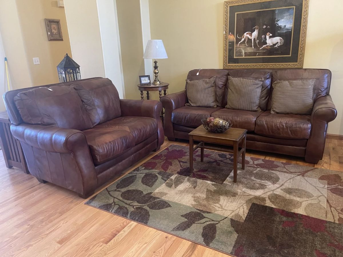 WE ARE BACK! WONDERFUL CORALVILLE ESTATE SALE starts on 3/16/2024