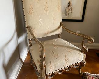 #89 - $425 - Large King Chair.  29"Dx29"Wx53"H