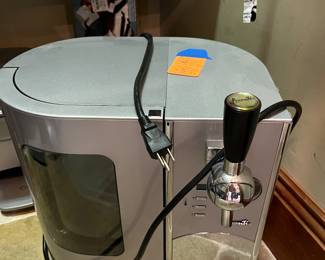 $200 - Avanti commercial coffee machine 