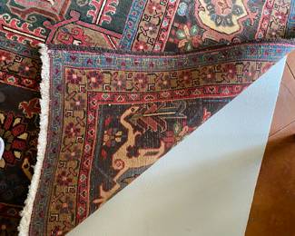 #91 - $2,500 - Persian Rug 13'x19' - Loss on the North east corner of the rug