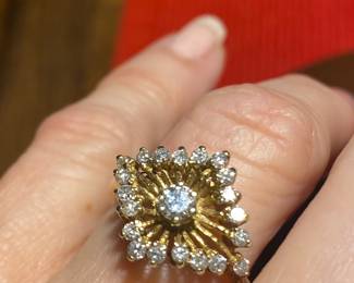 $950- Ladies Diamond ring - total weight Diamond weight : 0.60 carats. Color G/H Clarity:Si 1/2 . Ring size 9.5