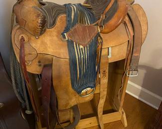 $400.00 Bonanza saddle with stand 26x19x34