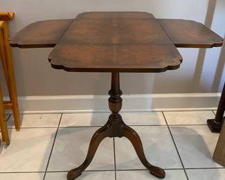 #37 - $150 - Drop leaf side table Burl wood Open 28x28, closed 14x14