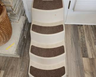 Doggie steps 