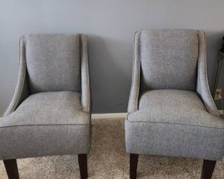 2 matching chairs
