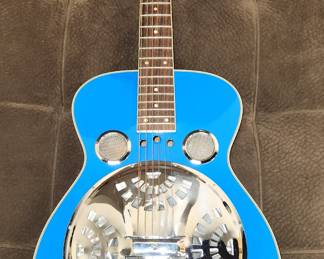 Regal Dobro with Road Runner Case, Metal Slide & 3 finger picks