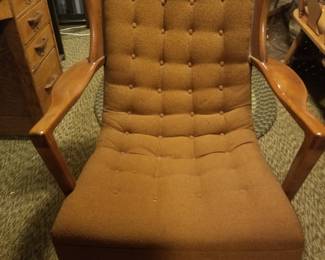 Neat MCM tufted chair, basement level 