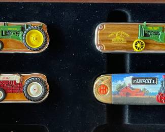 Franklin Mint John Deere and Case Tractor Collector’ Knives