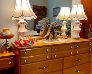 Dresser With Mirror Manufactured by National MFG Co. East Bernard, TX