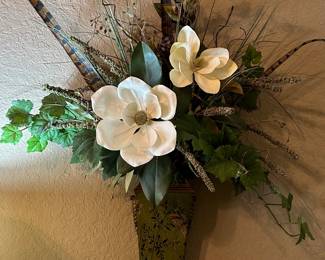 Floral Wall Sconce 