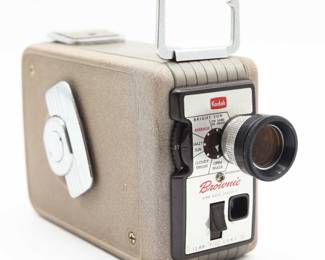 VINTAGE KODAK BROWNIE 219 8mm Cine Camera  F2.3