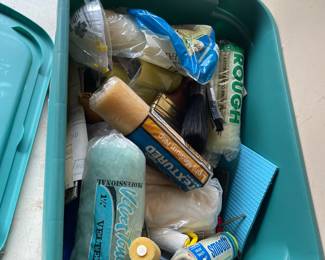 Large Lot If Assorted Paint Supplies 