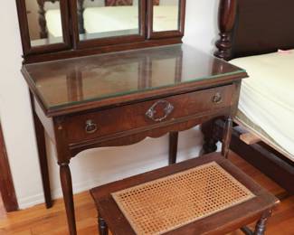 19th Century Georgian Style Wood Vanity Dressing Table With Glass