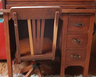 Vintage Child's Rolltop Wood Desk With Drawers And Chair