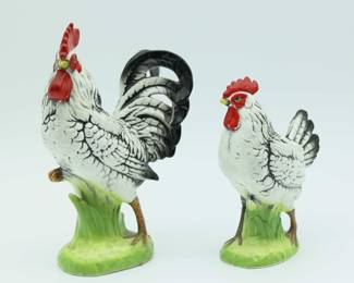 VINTAGE PLYMOUTH ROCK ROOSTER CHICKEN FIGURINE PAIR BLACK WHITE NAPCO NAPCOWARE