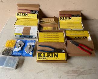 Large Lot Of New Tools - Klein Tools - Pliers, HEAVY DUTY EXTENSION RULE, Chalk Line Reel, Scales 
