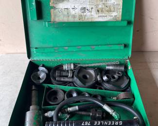 Greenlee No 7310 Knockout Punch Driver Set