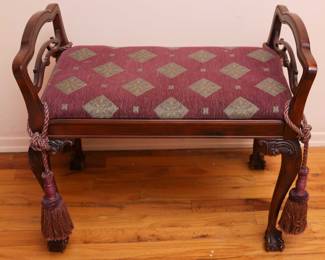 Charming Upholstered Clawed Foot Bench 
