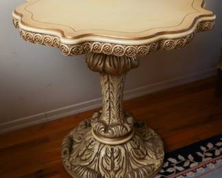 Vintage Hollywood Regency Italian Marble Serpentine Side/End Table