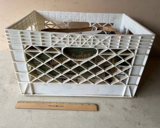 Large Lot If Assorted Paint Supplies 