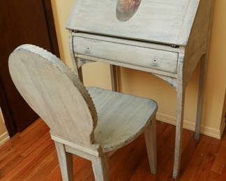 Vintage Wood Queen Anne Style Slant Front Writing Desk
