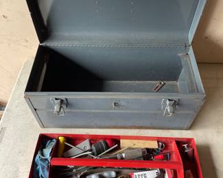 Metal Tool Case W/ Assorted Hand Tools Metal Tool Case W/ Assorted Hand Tools 