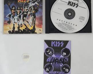 KISS Band Signed CD, Crew Pass & Pick