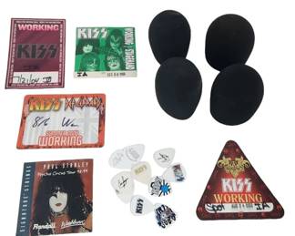 KISS Wind Screens Crew Passes & Guitar Picks