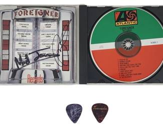 Foreigner Mick Jones Signed CD Insert & Picks