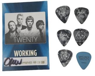 Matchbox Twenty Stage Crew Pass & Guitar Picks