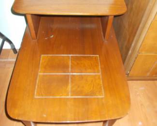 Matching Mid century end table