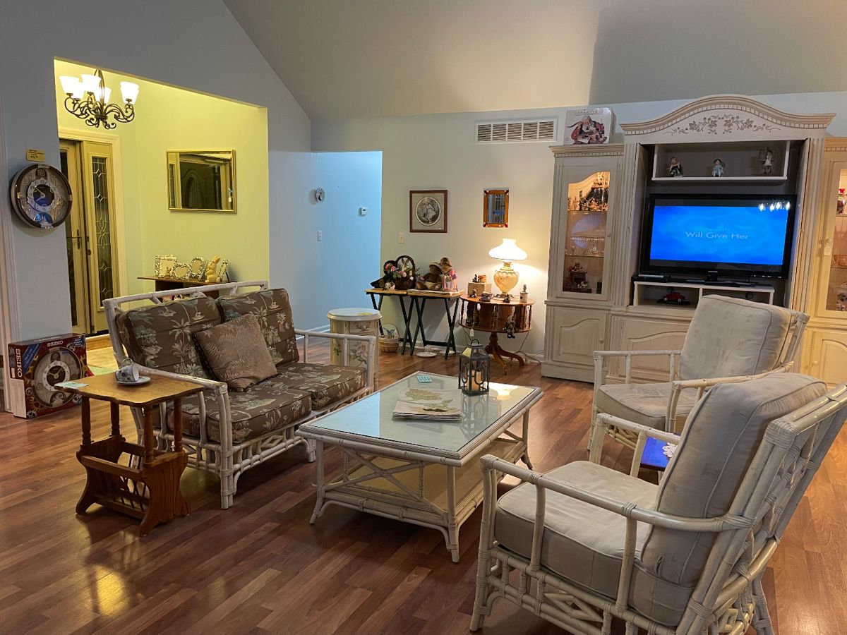 Lake Angela Richmond Estate Sale UPDATED starts on 3/23/2024