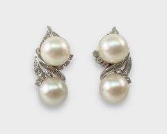 Fine 14K White Gold 8mm Pearl Diamond Pierced Stud Earrings
