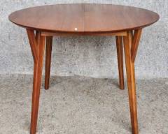 William Sonoma HYVN Mid Century Modern MCM Dining Table with Extension Leaf Most likely West Elm Parent company
