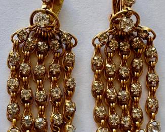Iradj Moini Chandelier Rhinestone Earrings
Lot #: 28