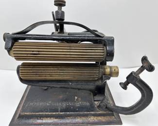 Antique Tool For Making Pleats
Lot #: 126