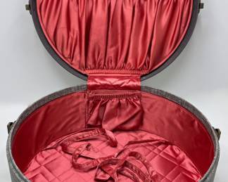 Vintage American Tourister Hat Box With Red Silk Lining
Lot #: 119